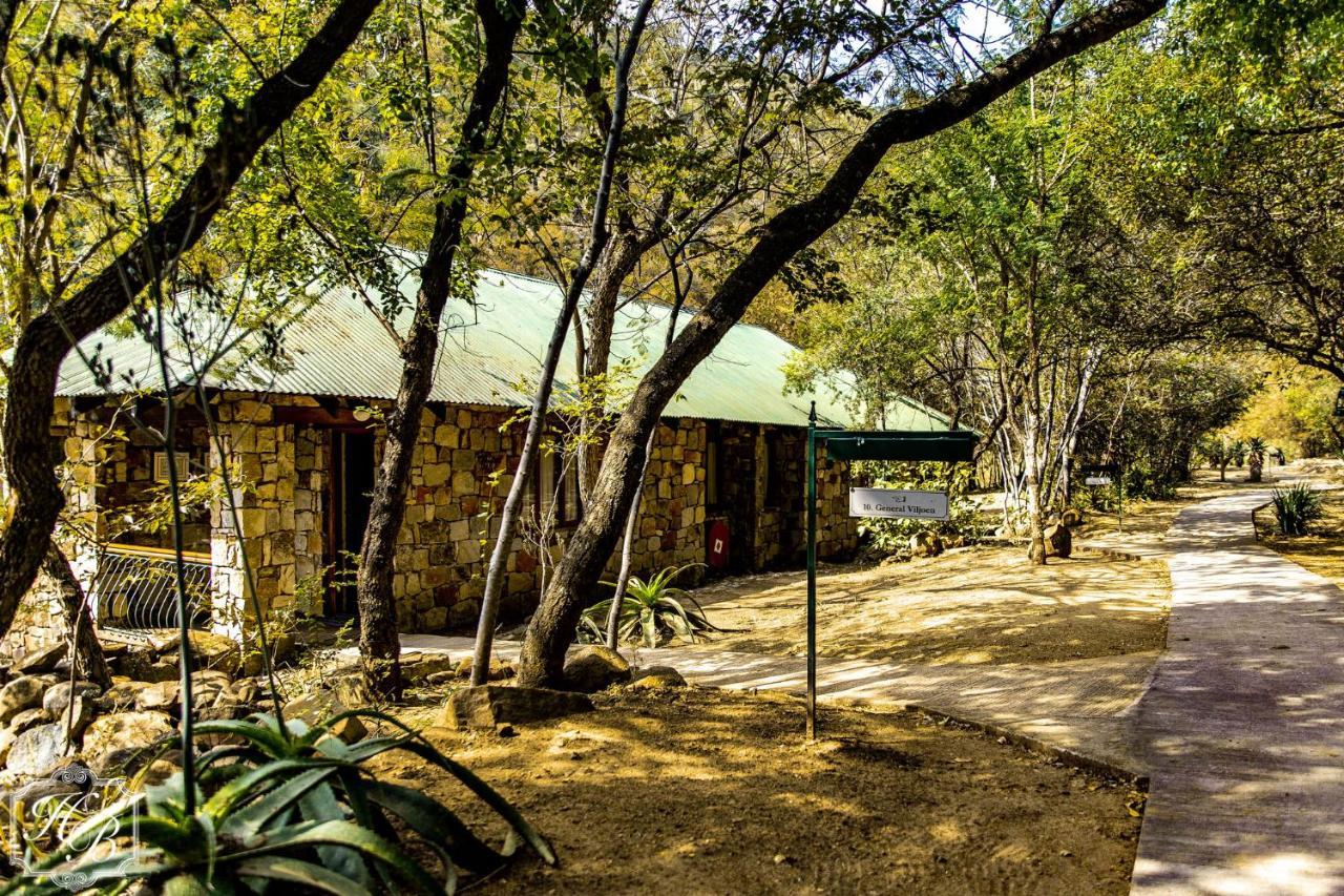 Heysbrook Estate - Luxurious Lodges In A Private Valley Waterval-Onder ภายนอก รูปภาพ